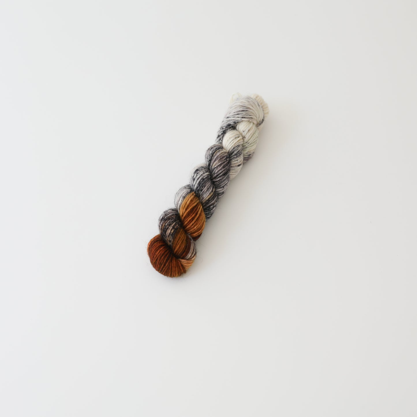 Mini socks Yarn - teint à la main