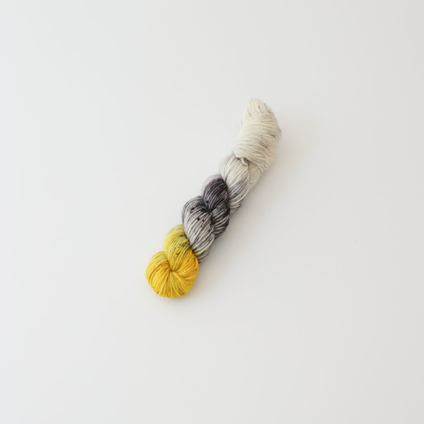 Mini socks Yarn - teint à la main
