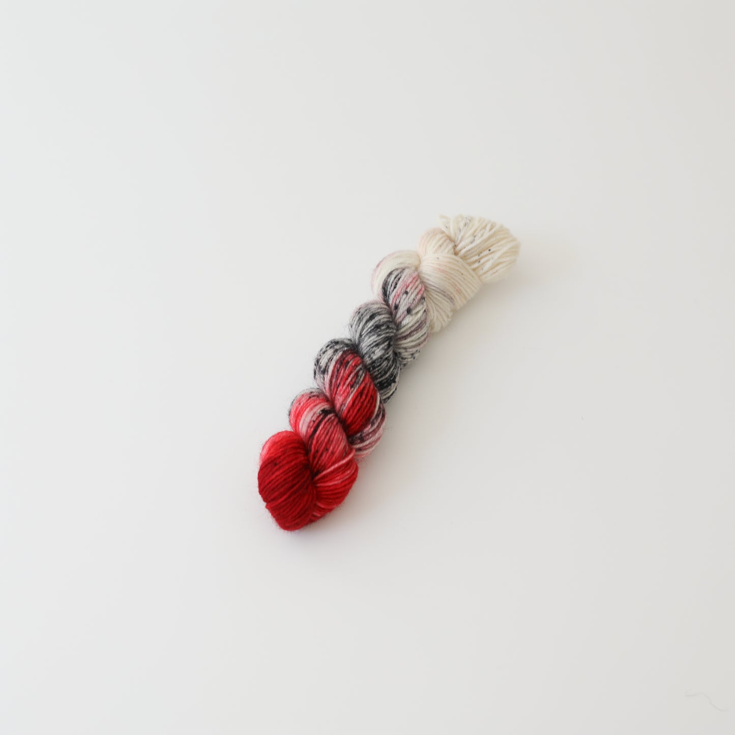 Mini socks Yarn - teint à la main