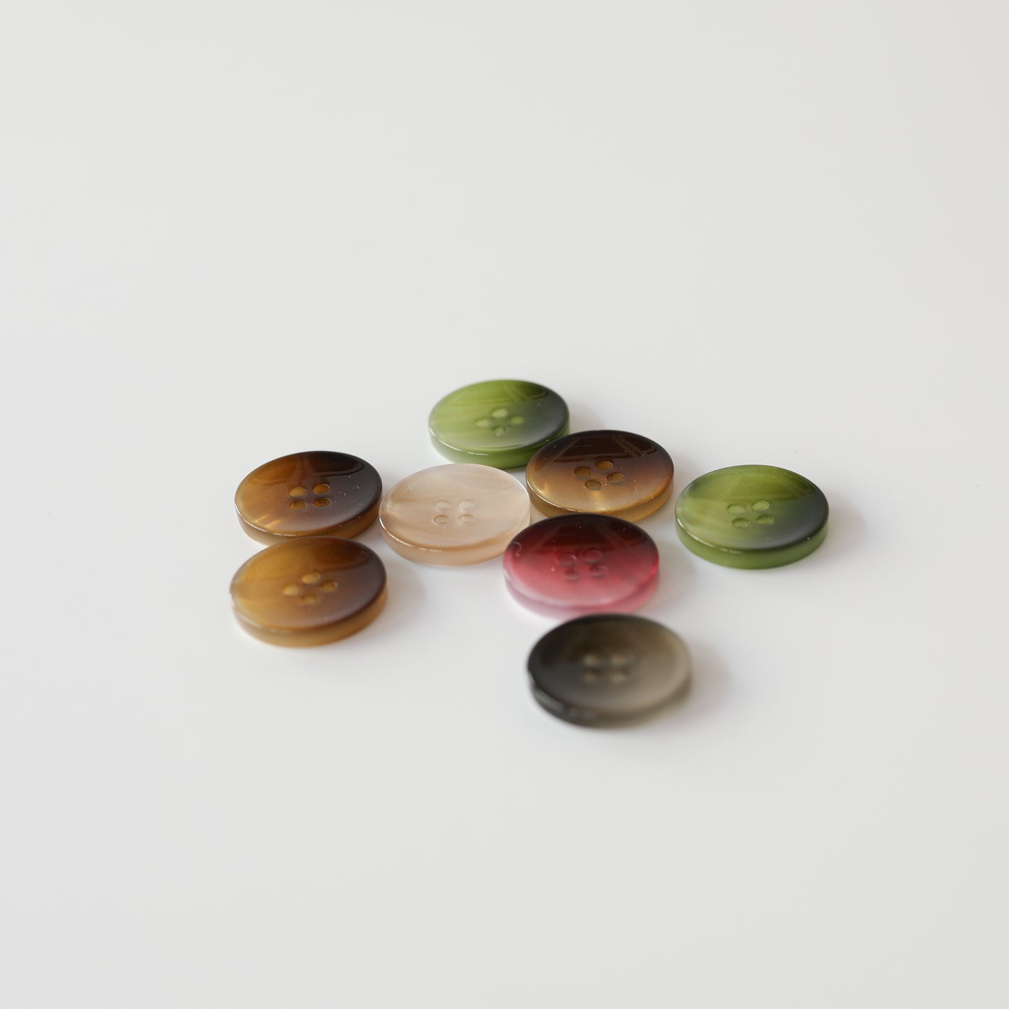 Boutons décoratifs – Résine translucide