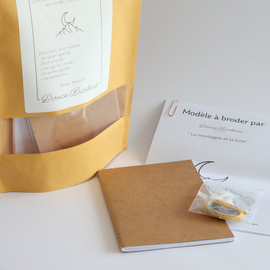 Kit de broderie sur cahier - La montagne et la lune