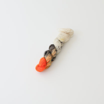 Mini socks Yarn - teint à la main
