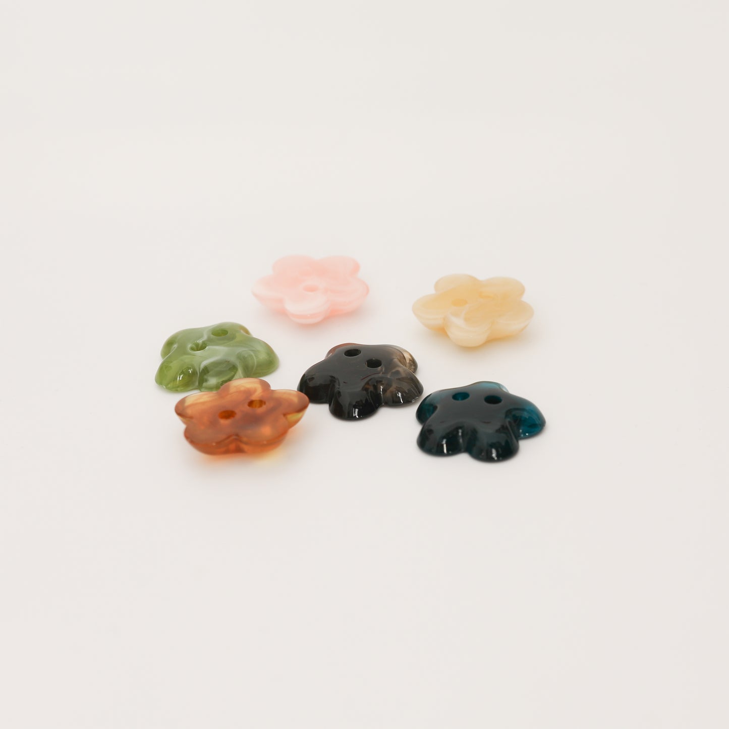 Boutons décoratifs – Fleurs translucides