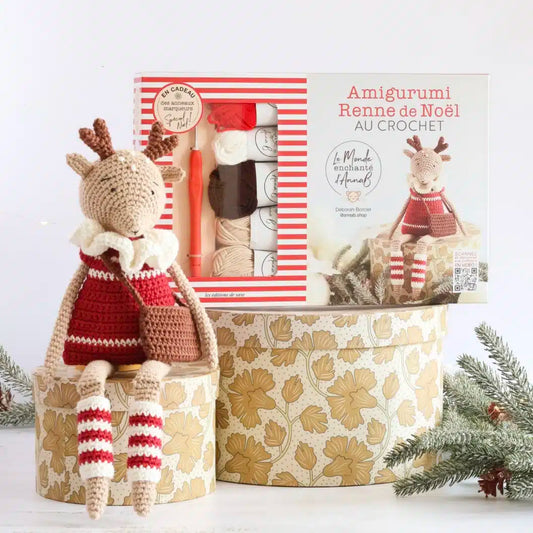 Kit Amigurumi Renne de Noël – Le Monde Enchanté d’AnnaB
