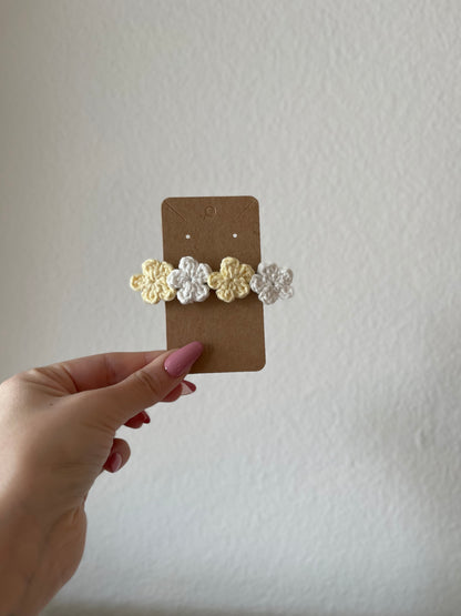 Barrettes fleuries