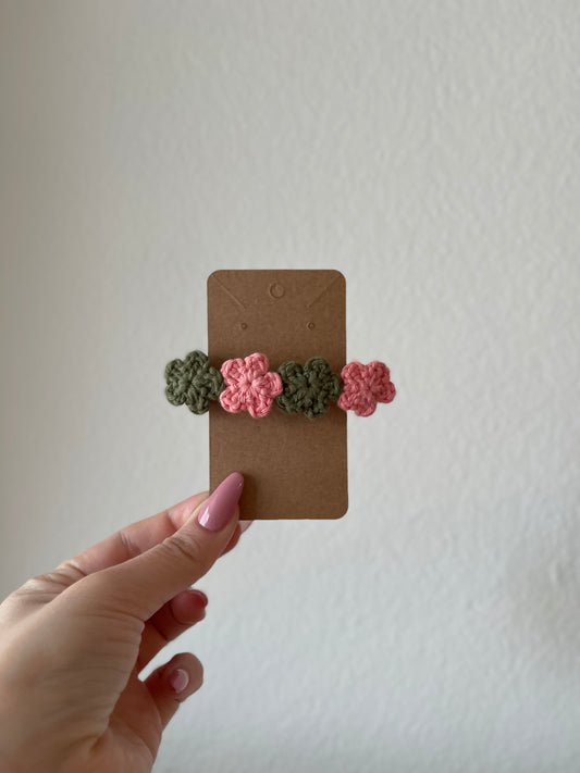 Barrettes fleuries