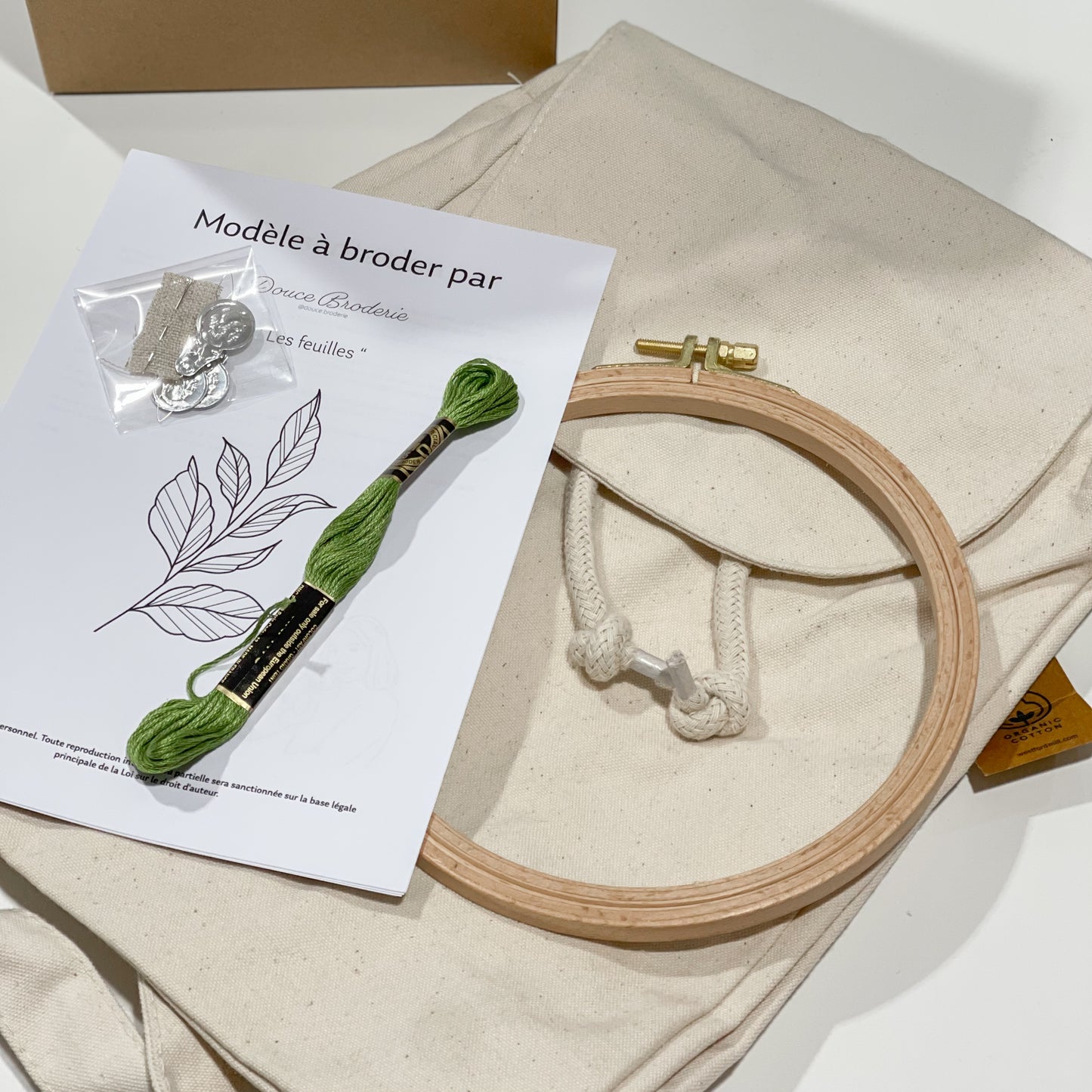 Kit de broderie - La feuille